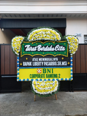 Papan Bunga Duka di Cideng
